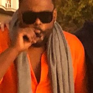 Meet your Posher, Lonnie